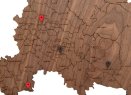 Деревянная карта России с названиями городов, орех